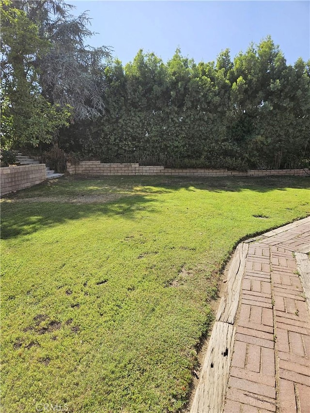 10771 Orchard View Ln, Riverside, CA 92503 - view of yard