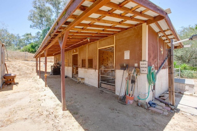 2605 Kauana Loa Dr, Escondido, CA 92029 - view of horse barn