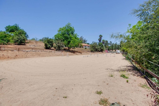 2605 Kauana Loa Dr, Escondido, CA 92029 - view of yard featuring an enclosed riding area