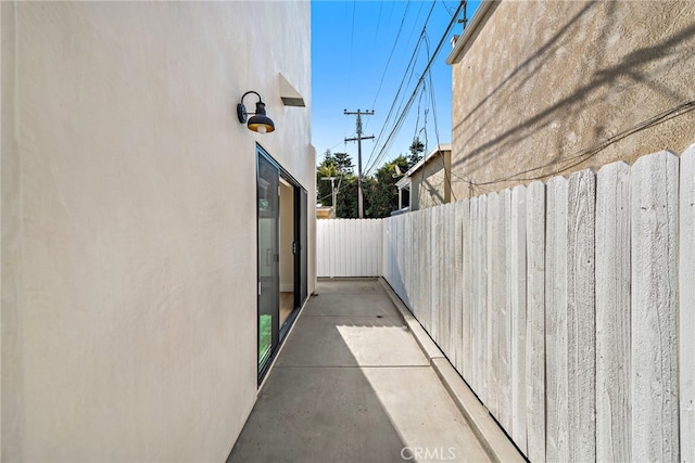 214 W Mariposa Unit B, San Clemente, CA 92672 - view of property exterior featuring stucco siding