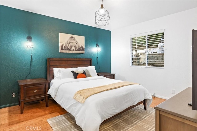 28410 Altamont Ct, Lake Arrowhead, CA 92352 - bedroom featuring light wood-style floors
