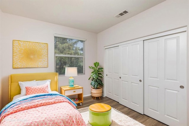 27569 Viridian St Unit 1, Murrieta, CA 92562 - bedroom featuring wood finished floors and a closet