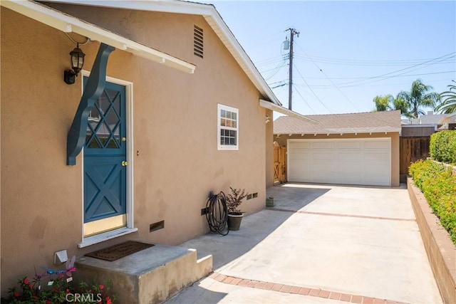 469 N Nearglen Ave, Covina, CA 91724 - doorway to property with crawl space and stucco siding