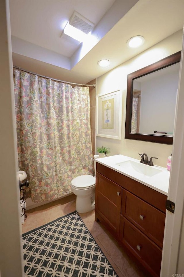 16320 Dartolo Rd, Ramona, CA 92065 - bathroom with vanity, tile patterned flooring, a shower with curtain, and recessed lighting