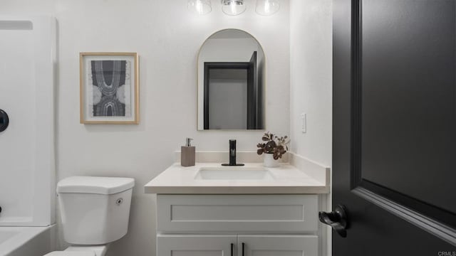 6117 Parkside Ave, San Diego, CA 92139 - full bath featuring vanity and toilet
