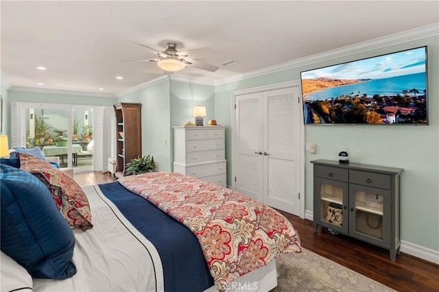 2172 N Pami Cir, Orange, CA 92867 - bedroom with wood finished floors, ornamental molding, a closet, recessed lighting, and ceiling fan