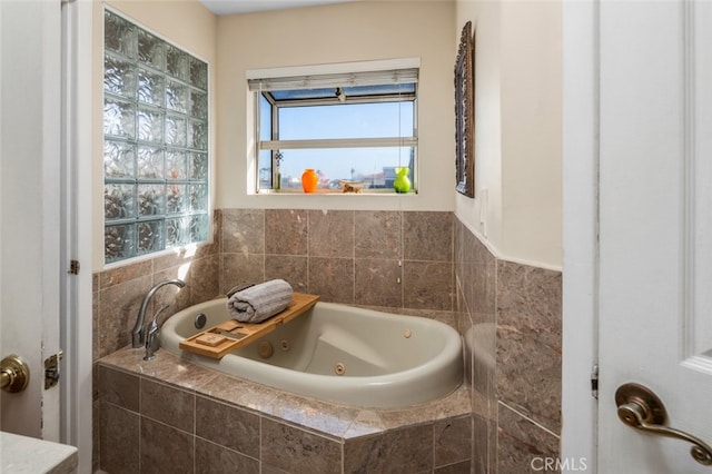 259 62nd, Newport Beach, CA 92663 - bathroom with a whirlpool tub