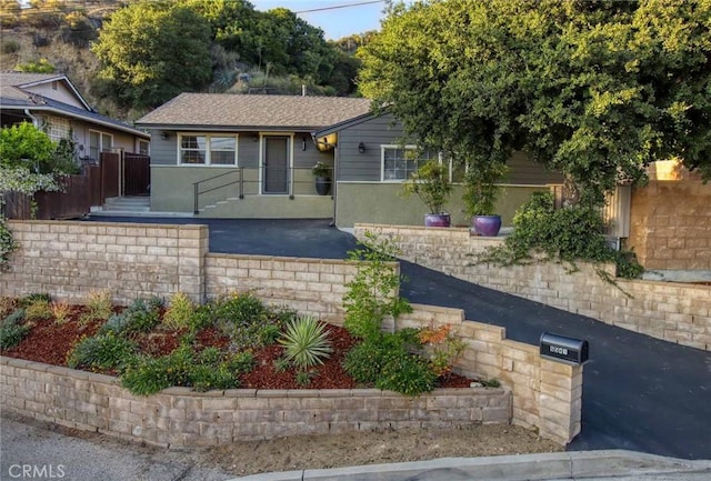 6541 Tokay Rd, Tujunga, CA 91042 - view of front of house with stucco siding