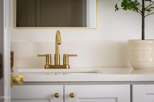 221 N 7th St, Santa Paula, CA 93060 - bathroom with vanity