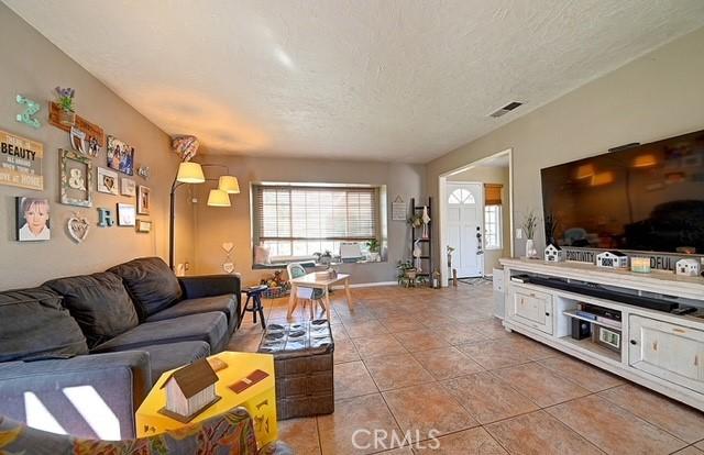 21091 Redwood Ln, Mission Viejo, CA 92691 - photo 7