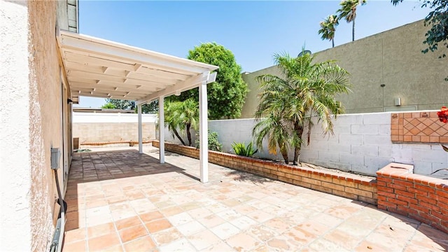 14053 Bluewood Dr, Fontana, CA 92337 - photo 18