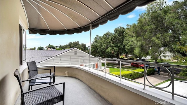 2105 N Heliotrope Dr, Santa Ana, CA 92706 - photo 32