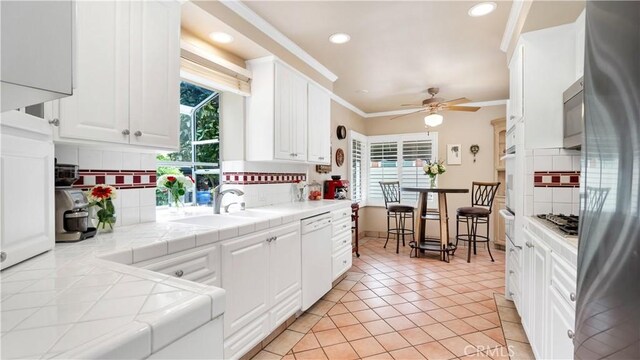 2105 N Heliotrope Dr, Santa Ana, CA 92706 - photo 20