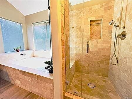 17346 Cold Spring Cir, Riverside, CA 92503 - photo 31