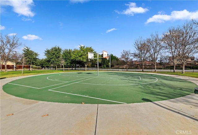 27843 Huron Ct, Menifee, CA 92585 - view of sport court with community basketball court