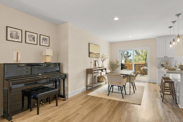 3585 Redwood St, San Diego, CA 92104 - dining room with light wood finished floors and recessed lighting
