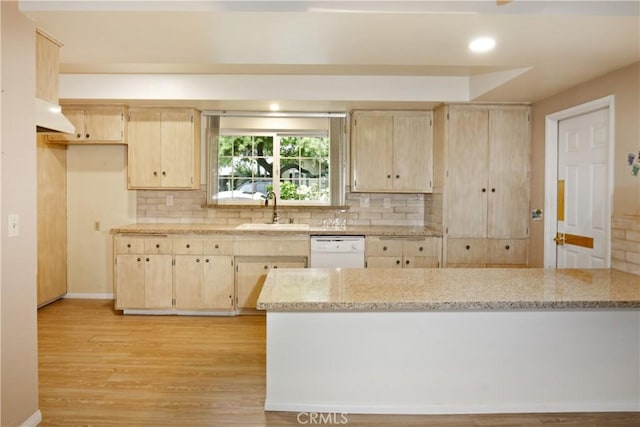 13924 2nd St, Whittier, CA 90605 - kitchen with light brown cabinets, white dishwasher, light wood-style floors, backsplash, and recessed lighting
