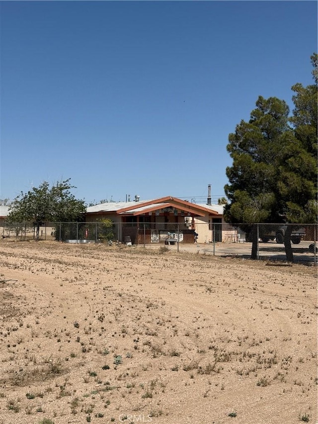 11222 Pinon Ave, Hesperia, CA 92345 - view of front of home