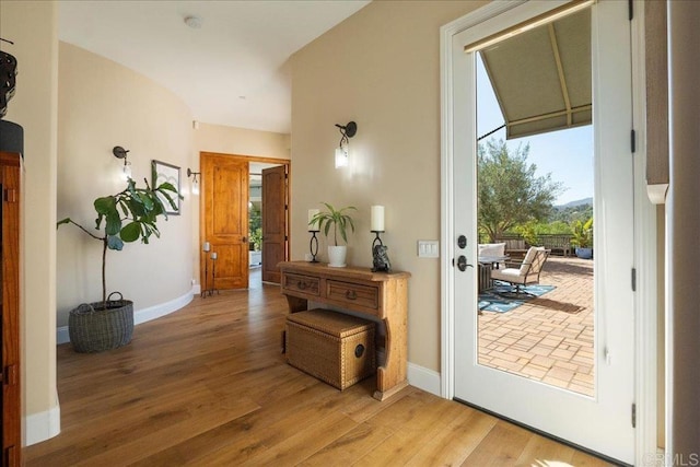 29861 Kirsten Ln, Vista, CA 92084 - entryway with light wood-style floors