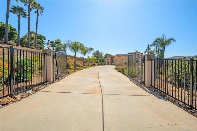 29861 Kirsten Ln, Vista, CA 92084 - view of gate