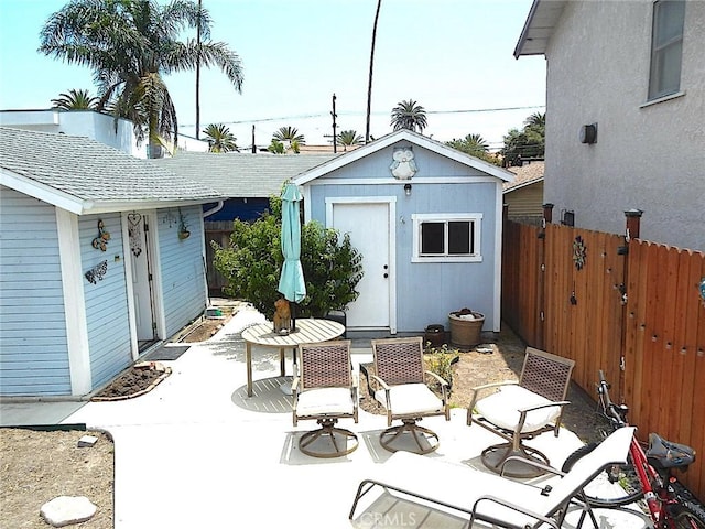 2616 S Denison Ave, San Pedro, CA 90731 - view of patio / terrace featuring an outdoor structure