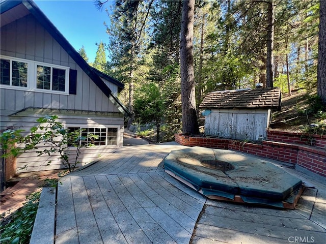31016 Summit Dr, Running Springs, CA 92382 - view of wooden deck
