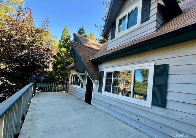 31016 Summit Dr, Running Springs, CA 92382 - view of wooden deck