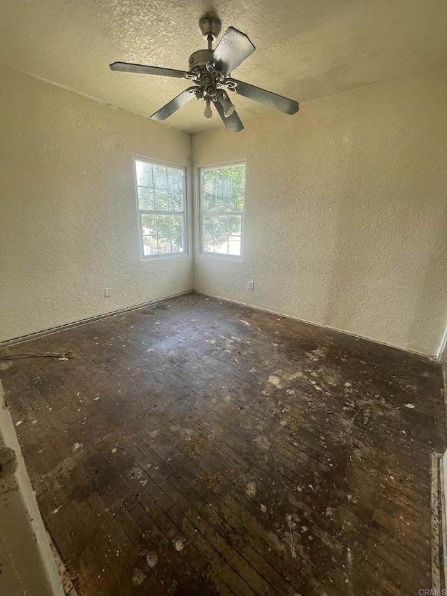 5412 Cervantes Ave, San Diego, CA 92114 - unfurnished room with a textured wall, ceiling fan, and a textured ceiling