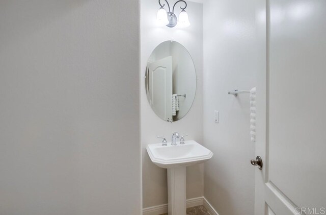15240 Cayenne Creek Ct, San Diego, CA 92127 - bathroom featuring baseboards