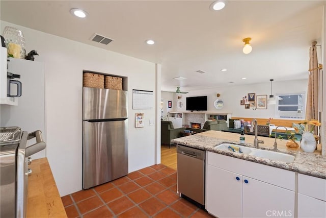 2851 Ladoga Ave, Long Beach, CA 90815 - photo 11