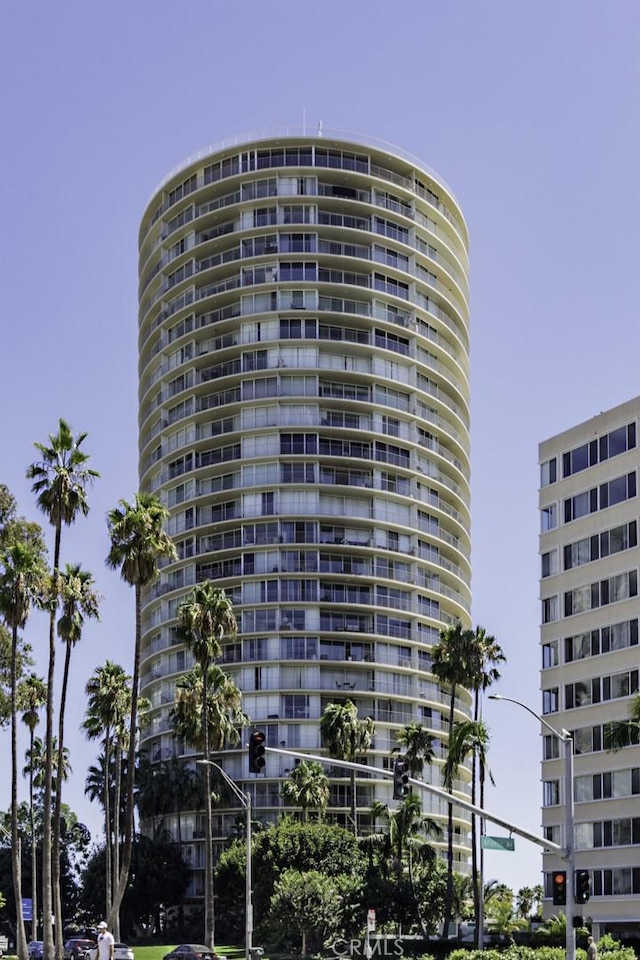 700 E Ocean Blvd Unit 2606, Long Beach, CA 90802 - view of apartment building / complex