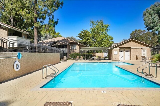 4565 Alamo St Unit H, Simi Valley, CA 93063 - community pool featuring a patio