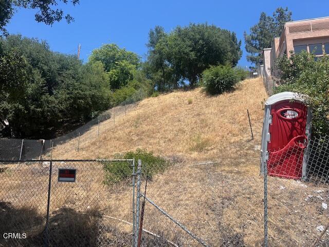 3120 N Verdugo Rd, Glendale, CA 91208