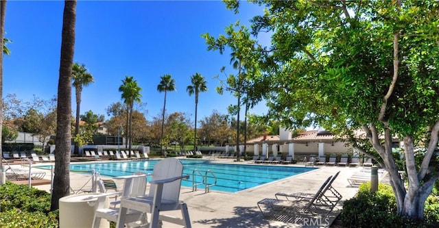 36 Via Madera, Rancho Santa Margarita, CA 92688 - community pool featuring a patio area