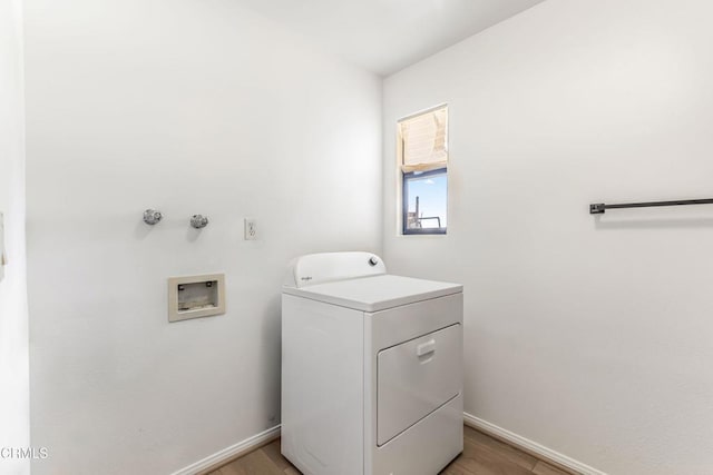 800 Manor Ridge Rd, Santa Paula, CA 93060 - laundry area featuring washer / dryer and light wood-style flooring
