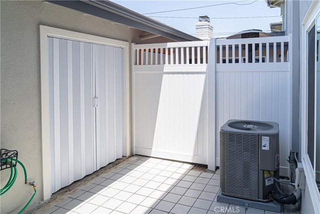 1845 Anaheim Ave Unit 7D, Costa Mesa, CA 92627 - view of patio / terrace
