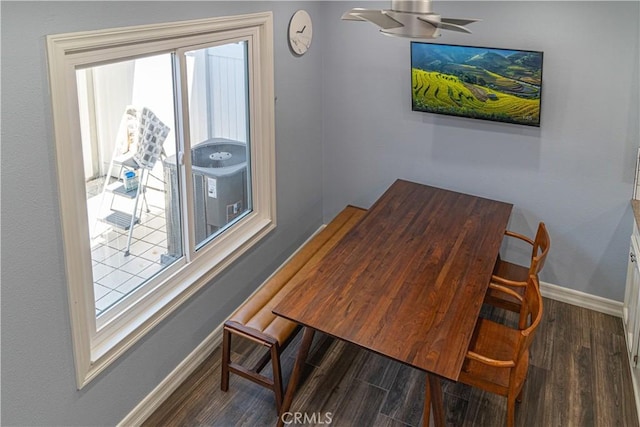 1845 Anaheim Ave Unit 27, Costa Mesa, CA 92627 - dining room featuring wood finished floors and a ceiling fan