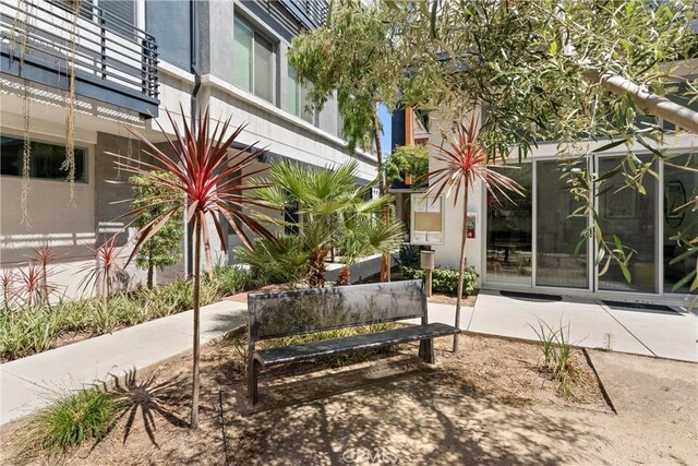 206 Alamo Ct, Long Beach, CA 90802 - photo 25