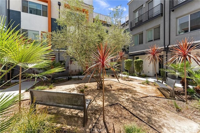 206 Alamo Ct, Long Beach, CA 90802 - view of home's community
