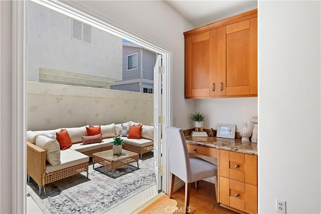 1114 Vincent St Unit A, Redondo Beach, CA 90277 - office with built in study area and light wood-type flooring