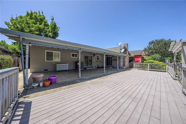 13334 Anchor, Clearlake Oaks, CA 95423 - deck with a patio