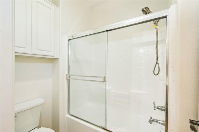 501 Newman Cir, Placentia, CA 92870 - full bathroom with combined bath / shower with glass door and toilet