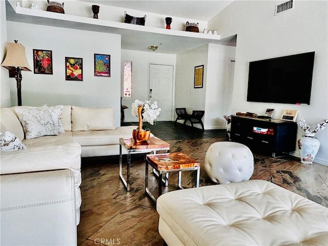 9830 Mesquite Ave, Desert Hot Springs, CA 92240 - view of living area