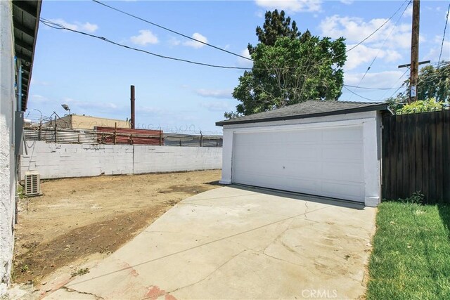 1736 N Mcdivitt Ave, Compton, CA 90221 - view of detached garage