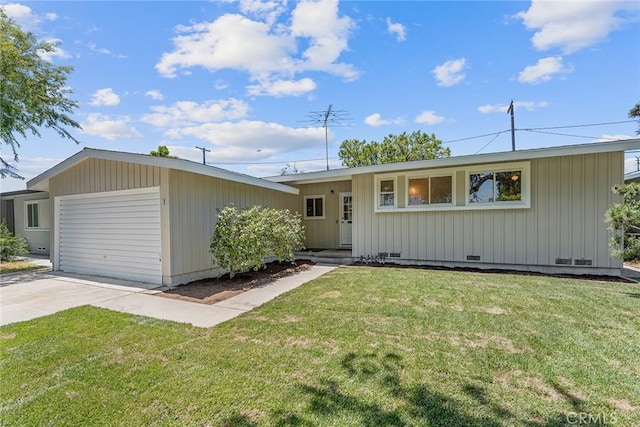 2781 Vuelta Grande Ave, Long Beach, CA 90815 - ranch-style house featuring a garage, concrete driveway, crawl space, and a front yard
