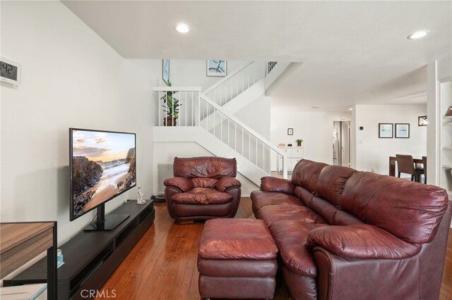 18241 Andrea Cir N Unit 1, Northridge, CA 91325 - photo 8