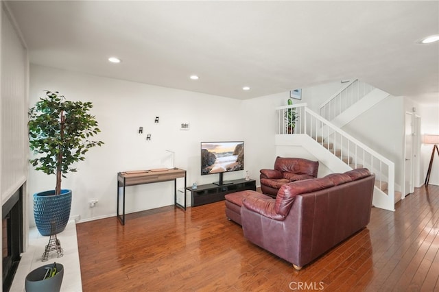 18241 Andrea Cir N Unit 1, Northridge, CA 91325 - photo 6