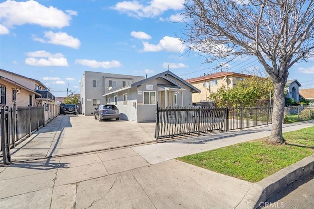 1035 Orange Ave, Long Beach, CA 90813 - photo 1