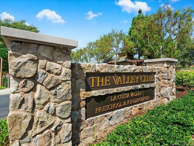 2381 Avenida Helecho, Carlsbad, CA 92009 - view of community sign