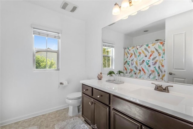 17138 Hickory Ridge Ct, Canyon Country, CA 91387 - bathroom featuring vanity and a shower with curtain
